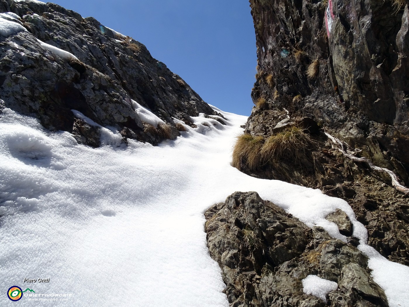 40 Questa la  Forcella Rossa (2055 m).JPG -                                